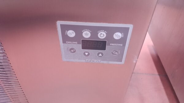 ABBATTITORE DI TEMPERATURA 10 TEGLIE COMPRESSORE NUOVO - immagine 2
