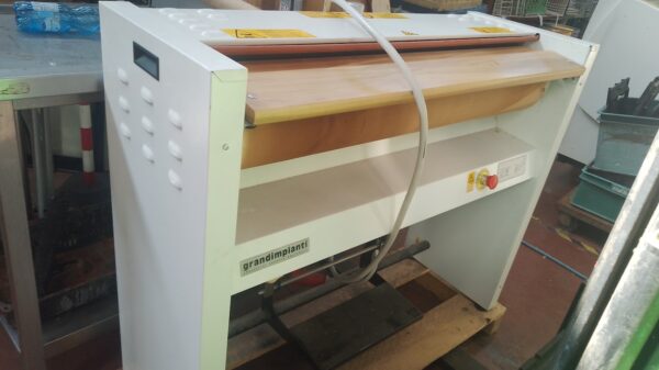STIRATRICE A RULLO GRANDIMPIANTI S 100/18M